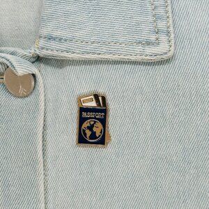 ☀️Enamel Pin Passport Travel & Places Jewelry Brooch Gold Blue Icon Cartoon Fly☀